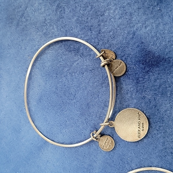 Alex and Ani - Mother's Day Idea - Lot of 2 Charm Bracelets - Picture 3 of 5